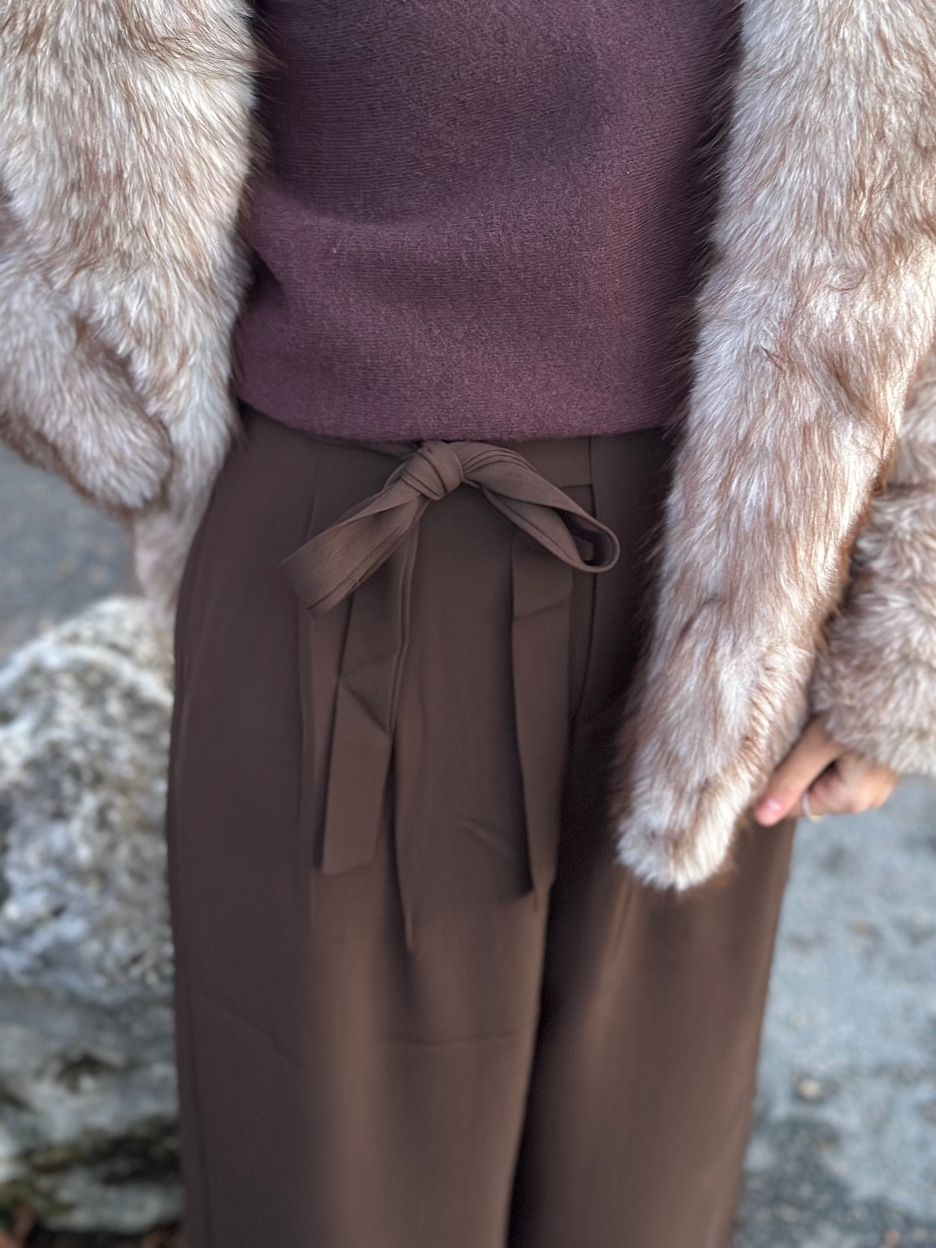 Pantalon droit à nœud